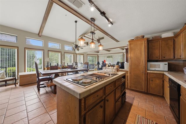 115 Imperial Drive, Mabank, TX 75156