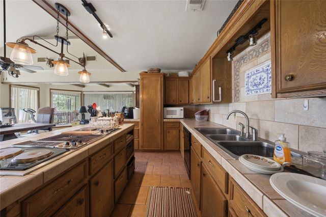 115 Imperial Drive, Mabank, TX 75156