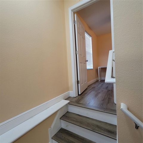 10850 BREAKING ROCKS DRIVE, Tampa, FL 33647