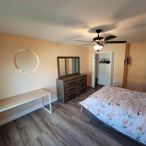 10850 BREAKING ROCKS DRIVE, Tampa, FL 33647