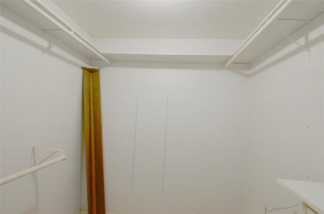 3514 Glenmeadow Drive, Rosenberg, TX 77471