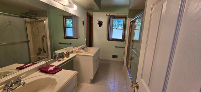 18945 25 Mile Road, Macomb, MI 48042