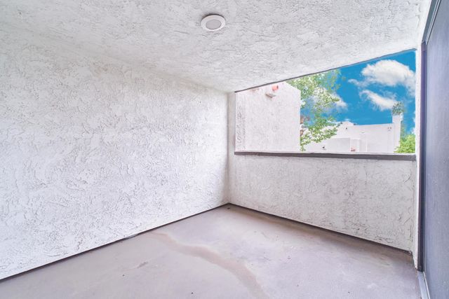 616 Violeta Drive, Palm Springs, CA 92262