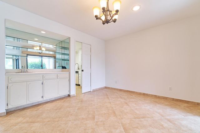 616 Violeta Drive, Palm Springs, CA 92262