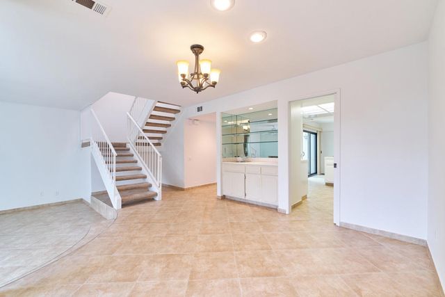 616 Violeta Drive, Palm Springs, CA 92262