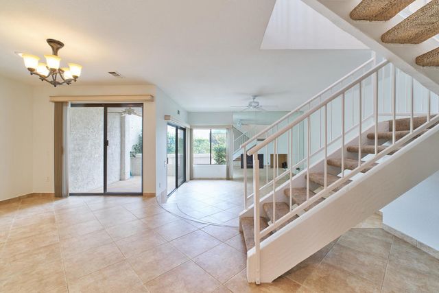 616 Violeta Drive, Palm Springs, CA 92262