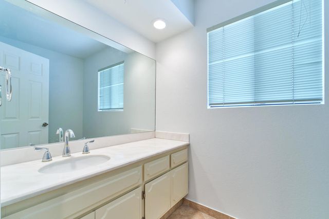 616 Violeta Drive, Palm Springs, CA 92262