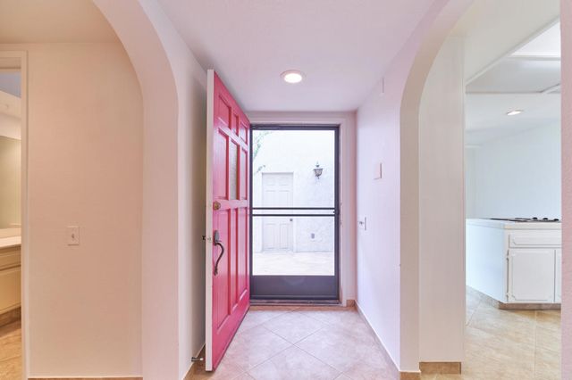 616 Violeta Drive, Palm Springs, CA 92262