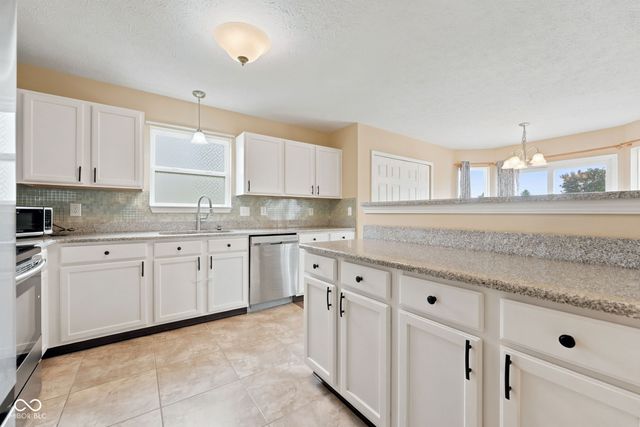 16952 Peach Lane, Noblesville, IN 46062