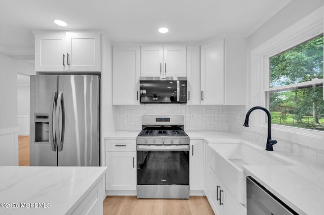112 Brick Avenue, Lanoka Harbor, NJ 08734