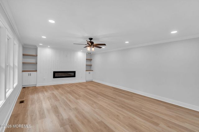 112 Brick Avenue, Lanoka Harbor, NJ 08734