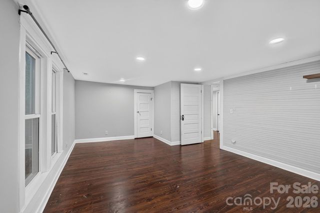 413 W Main Street, Cleveland, NC 27013
