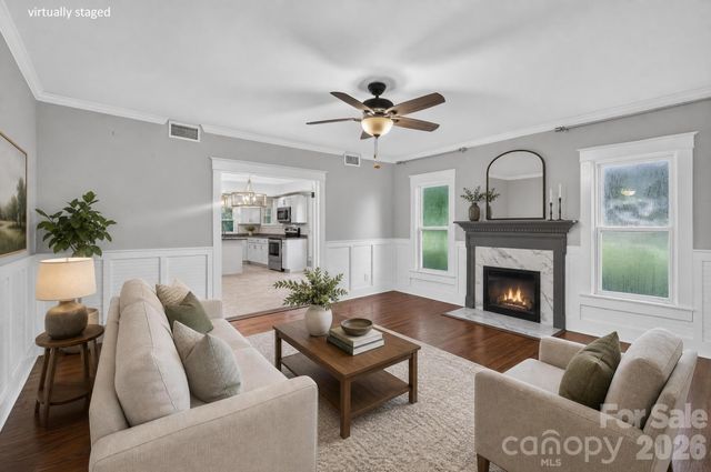 413 W Main Street, Cleveland, NC 27013