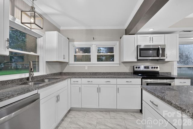 413 W Main Street, Cleveland, NC 27013
