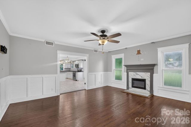 413 W Main Street, Cleveland, NC 27013
