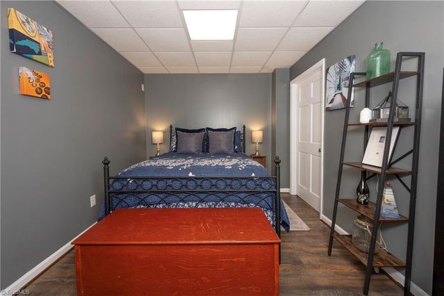 2221 Standing Oak Lane, Pfafftown, NC 27040