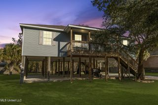 2052 Bienville Avenue, Bay Saint Louis, MS 39520