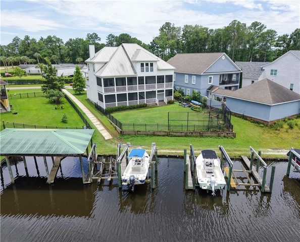 5606 Gulf Creek Circle, Theodore, AL 36582