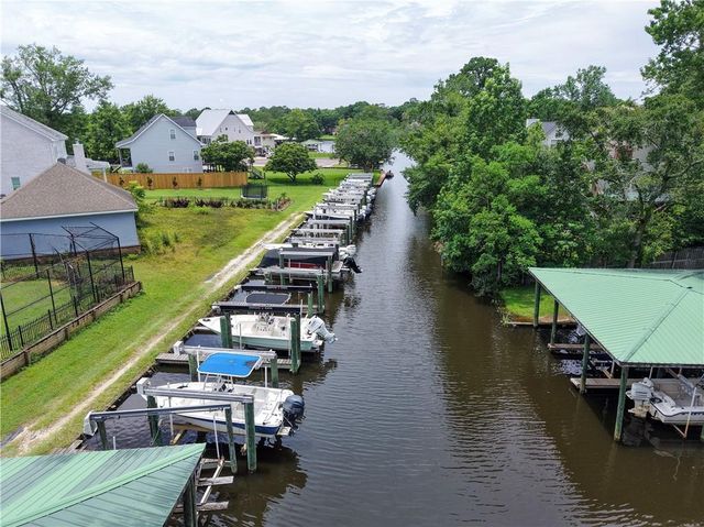 5606 Gulf Creek Circle, Theodore, AL 36582