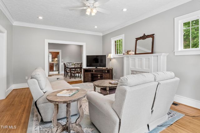 504 West Main Street, Jonesborough, TN 37659