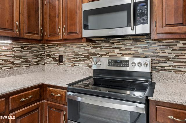 504 West Main Street, Jonesborough, TN 37659
