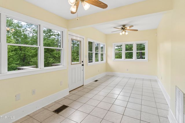 504 West Main Street, Jonesborough, TN 37659