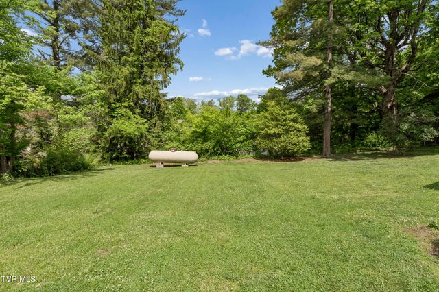 504 West Main Street, Jonesborough, TN 37659