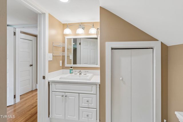 504 West Main Street, Jonesborough, TN 37659