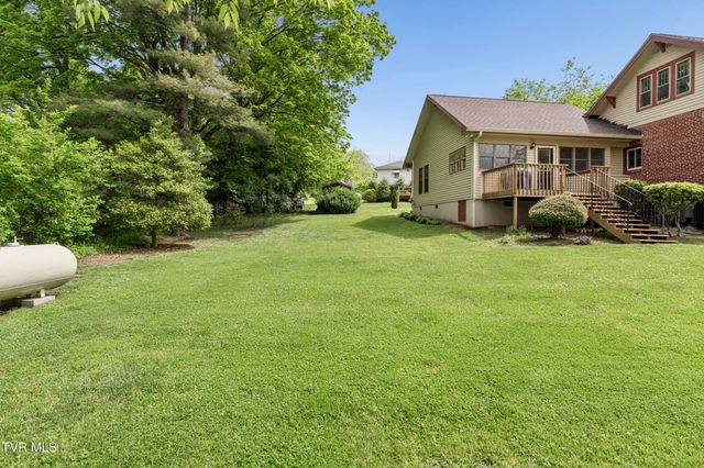 504 West Main Street, Jonesborough, TN 37659