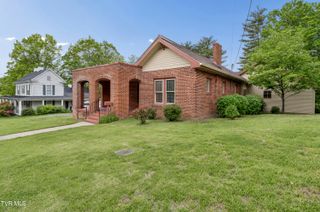 504 West Main Street, Jonesborough, TN 37659
