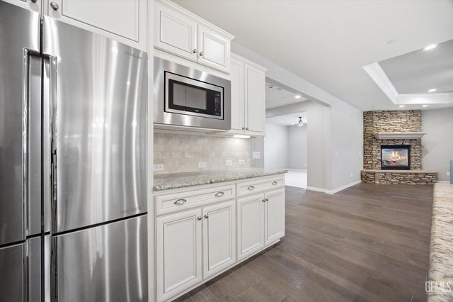 2909 Mandalay Place, Bakersfield, CA 93311