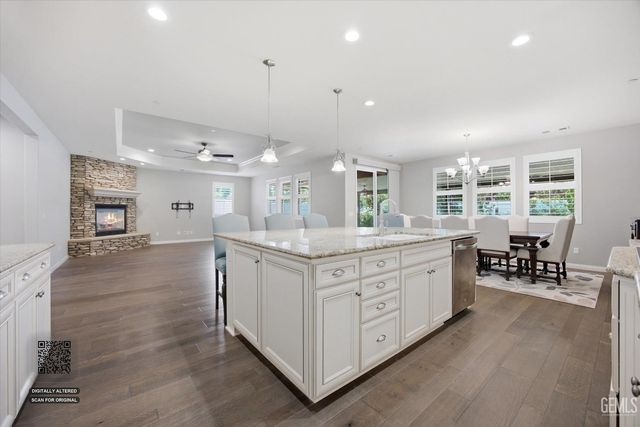 2909 Mandalay Place, Bakersfield, CA 93311