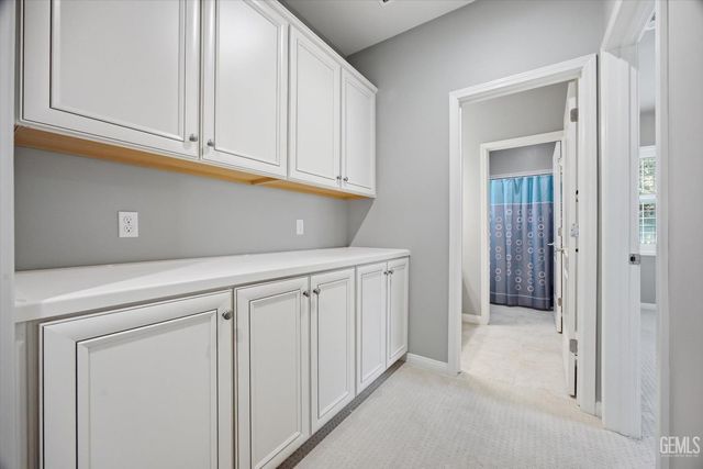 2909 Mandalay Place, Bakersfield, CA 93311