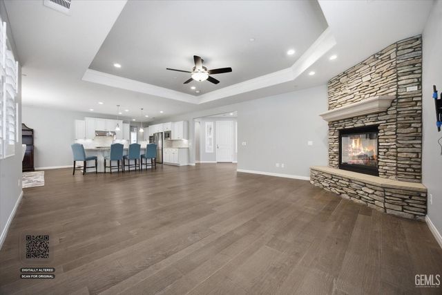 2909 Mandalay Place, Bakersfield, CA 93311