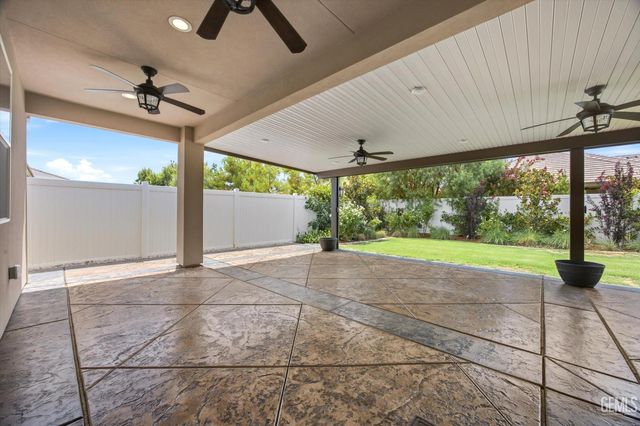 2909 Mandalay Place, Bakersfield, CA 93311