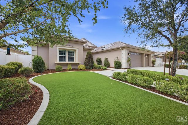 2909 Mandalay Place, Bakersfield, CA 93311