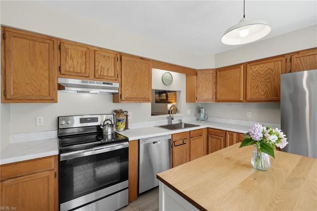 3840 Jousting ARCH, Virginia Beach, VA 23456