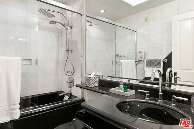 505 EVELYN Place, Beverly Hills, CA 90210