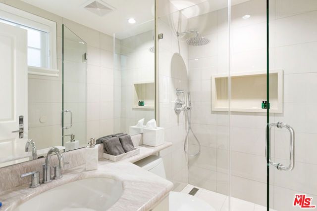 505 EVELYN Place, Beverly Hills, CA 90210