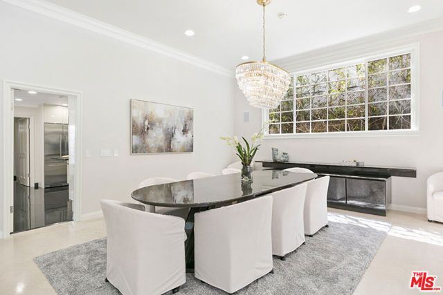 505 EVELYN Place, Beverly Hills, CA 90210