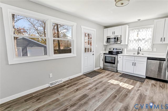 15519 Saddlebrook Rd, Chesterfield, VA 23838