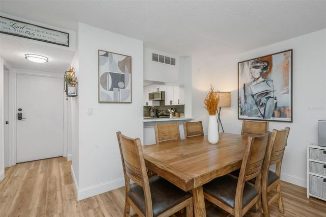 2614 COVE CAY DRIVE 102, Clearwater, FL 33760