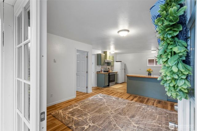 31 NE Larson Lake Lane, Belfair, WA 98528