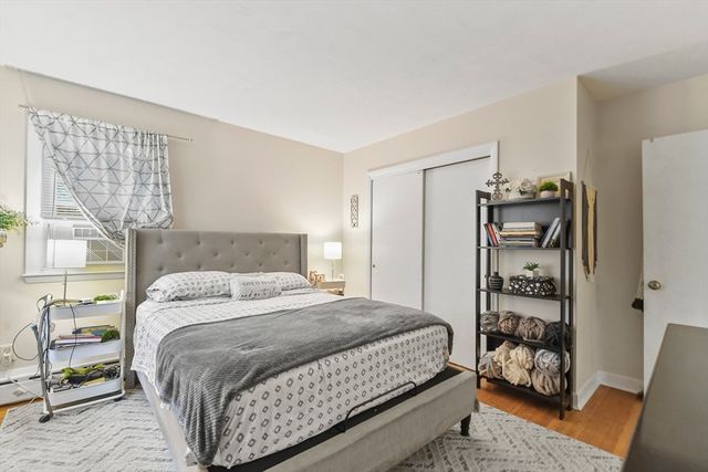 129 Rowe Street, New Bedford, MA 02740