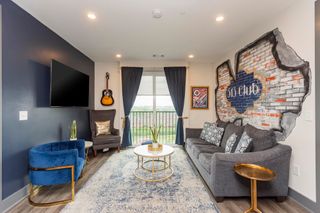 65 Lindsley Ave Apt 513, Nashville, TN 37210