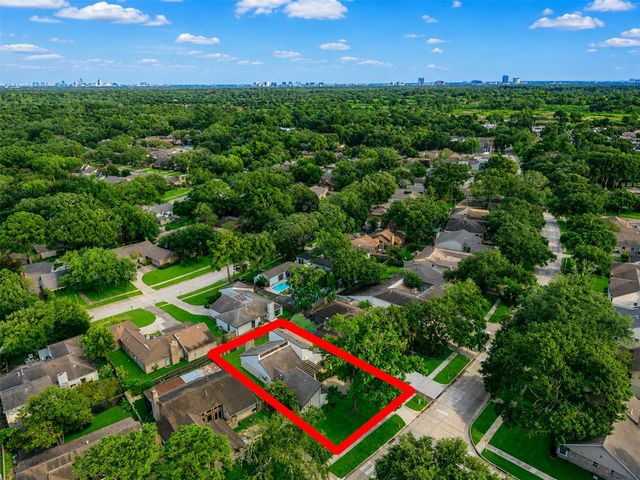 4546 Hickory Downs Drive, Houston, TX 77084