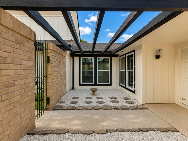 4546 Hickory Downs Drive, Houston, TX 77084