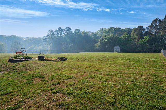 1723 Garretts Chapel Road, Chickamauga, GA 30707