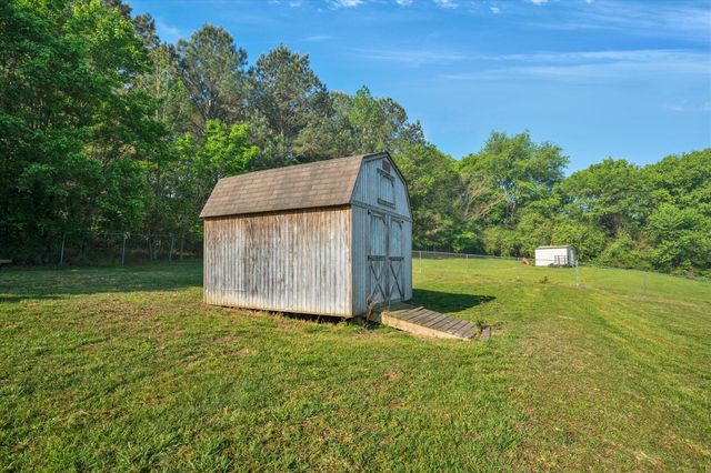 1723 Garretts Chapel Road, Chickamauga, GA 30707