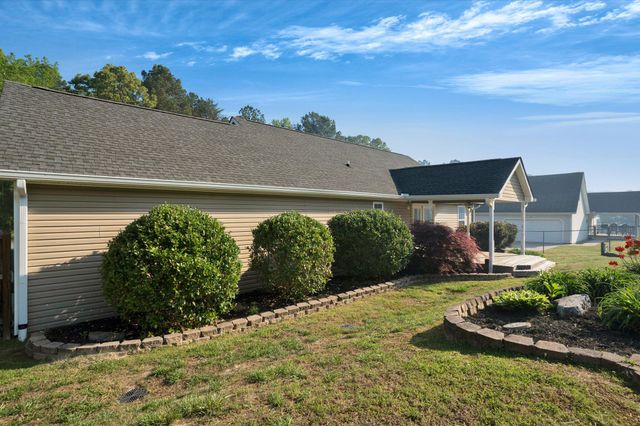 1723 Garretts Chapel Road, Chickamauga, GA 30707